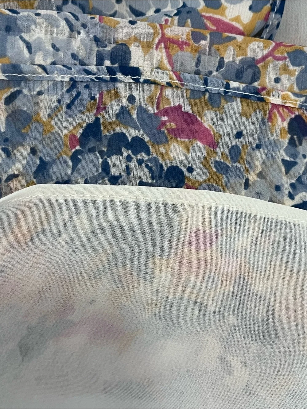 Lauren Ralph Lauren Floral Crinkle Georgette Tie-Neck Blouse Medium